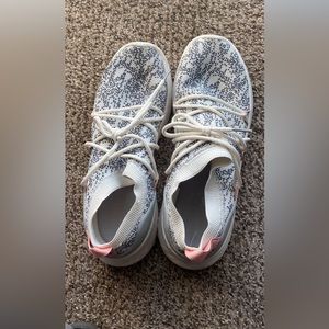 Adidas size 10 shoes. Good condition